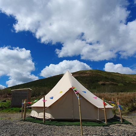 Calon Y Goedwig Glamping Hotel Llandovery Bagian luar foto