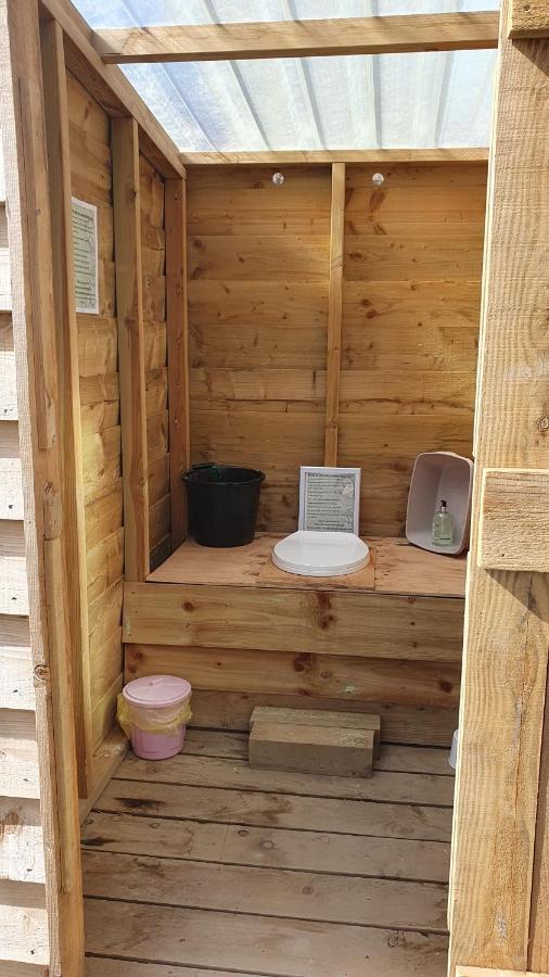 Calon Y Goedwig Glamping Hotel Llandovery Bagian luar foto
