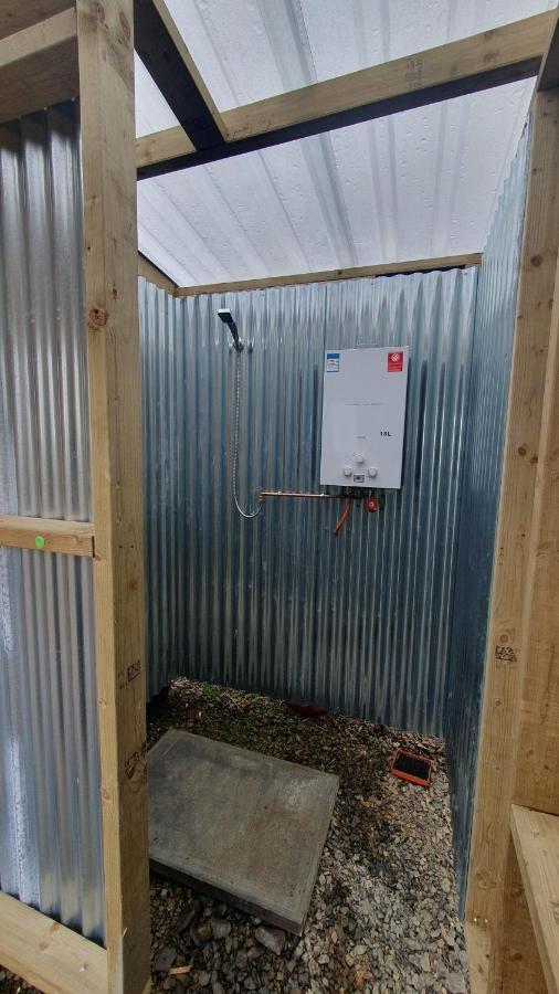 Calon Y Goedwig Glamping Hotel Llandovery Bagian luar foto